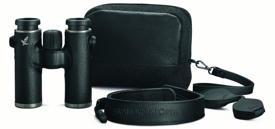 Limitiertes Fernglas zum 75-jährigen Bestehen: SWAROVSKI OPTIK CL Companion Habicht 8x30 und 10x30 SWAROVSKI OPTIK CL Companion Habicht mit Zubehör.