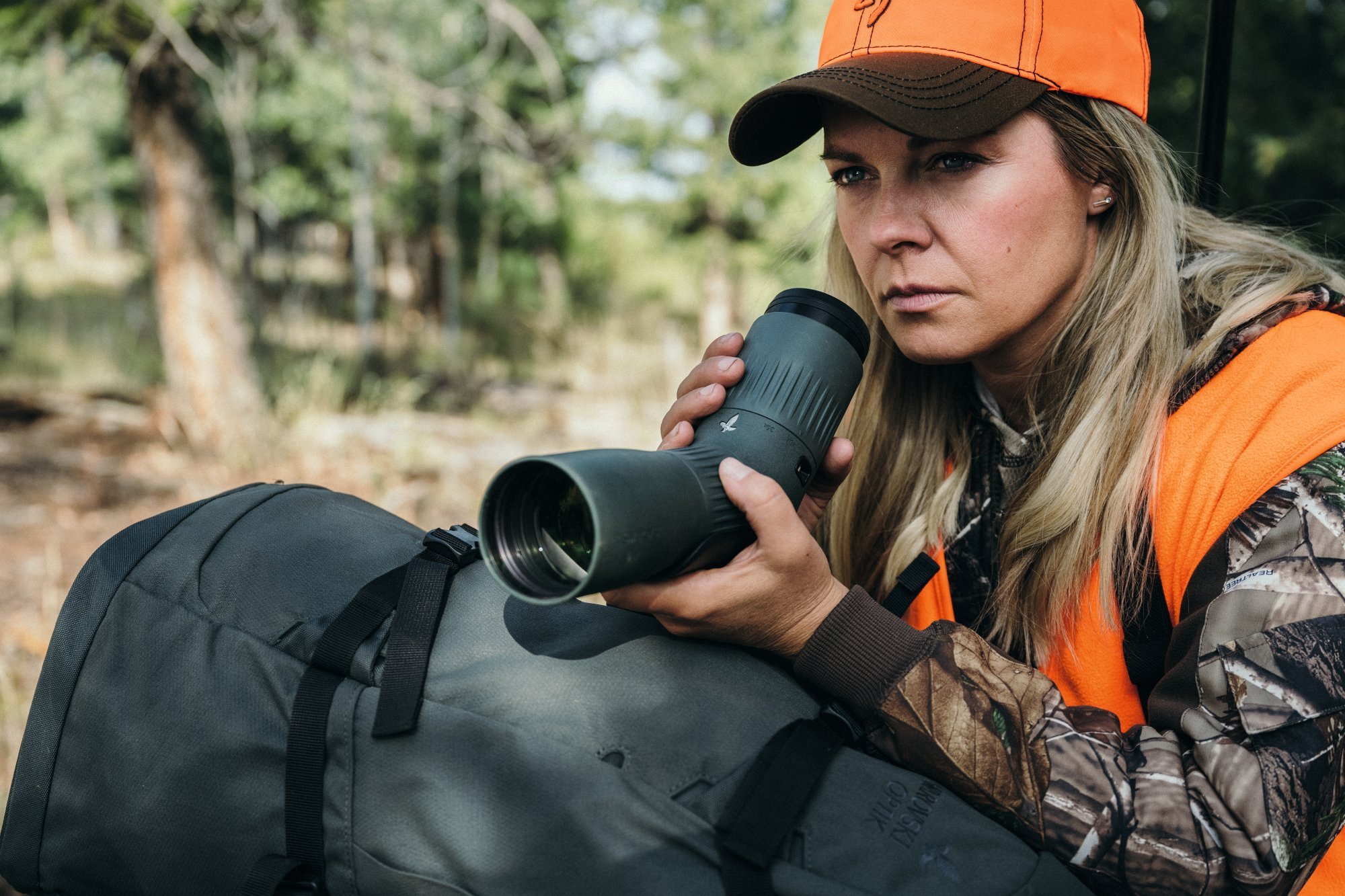 swarovski-optik: Kurz und gut: SWAROVSKI OPTIK präsentiert die neuen Kompaktteleskope ATC und STC, die Maßstäbe setzen