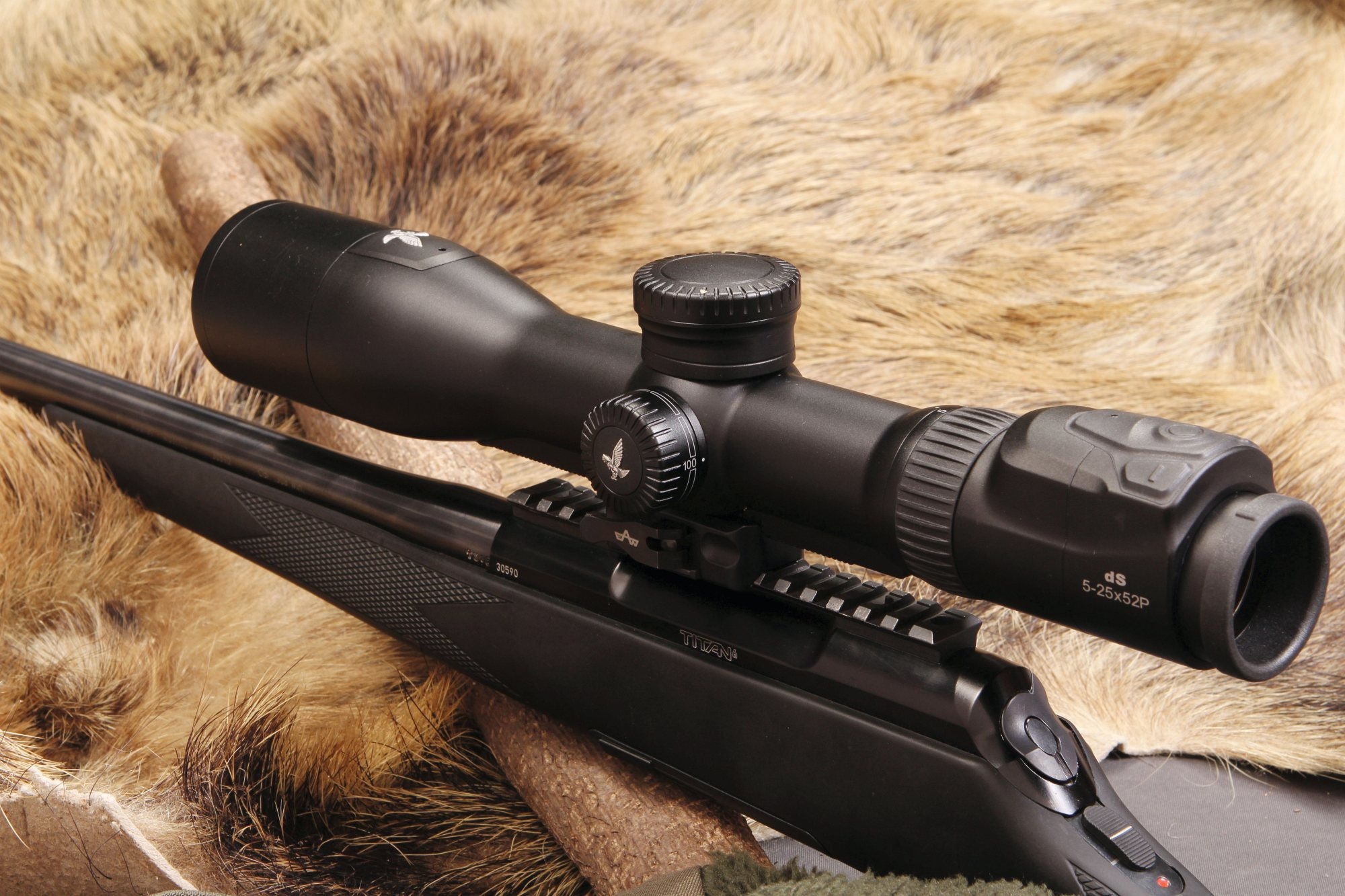 Test: Swarovski smartes Zielfernrohr dS 5-25x52 P Gen. II kommuniziert per App mit dem Jäger und dem Ziel