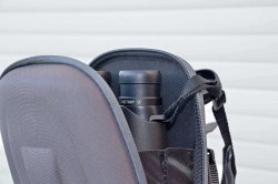 Test: ZEISS Victory SF 8x42 Fernglas Das Zeiss Victory SF 8x42 Fernglas in der Hülle