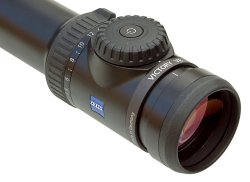 Zielfernrohr Zeiss Victory V8 im Test Kompaktes Okular des Victory V8