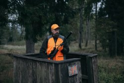 Warten auf Action: Drückjagd erfordert Schnelligkeit