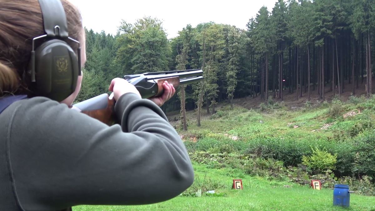 schiesstraining: Flintenschießen lernen mit der Benelli 828U – Tipps und Tricks
