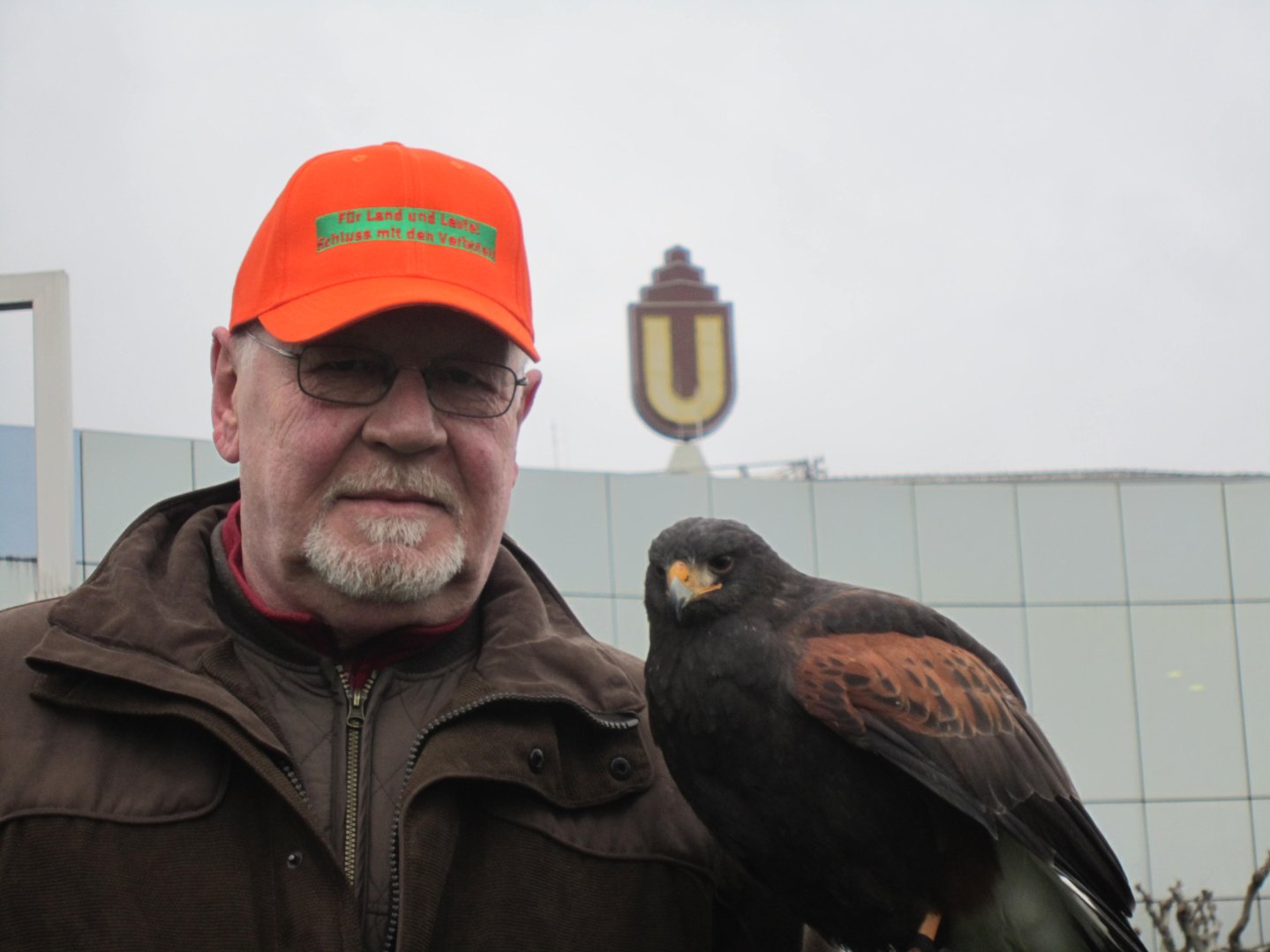 Jagd & Hund 2015 bekennt Farbe: Tragen Sie Orange!