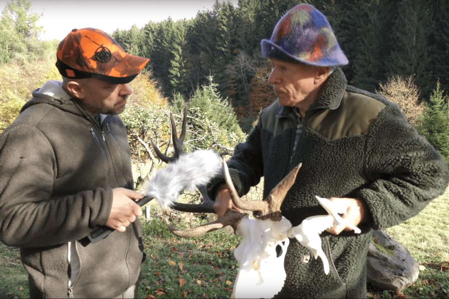 Jagd und Naturschutz – wie passt das zusammen? Mennekes-min.png