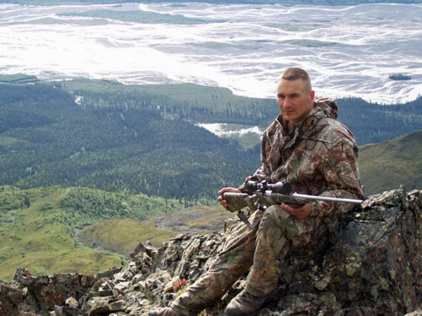 Dream Hunt: Jagd auf Karibus und Dall-Böcke in Alaska Dall Schaf Jagd in Alaska.