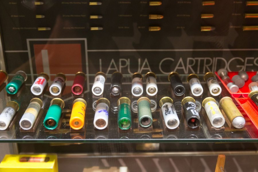 Kulturerbe Jagd: Das finnische Jagdmuseum in Riihimäki Munition im finnischen Jagdmuseum