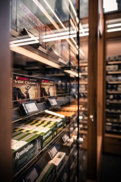 "Munidor" im FRANKONIA Flagship Store