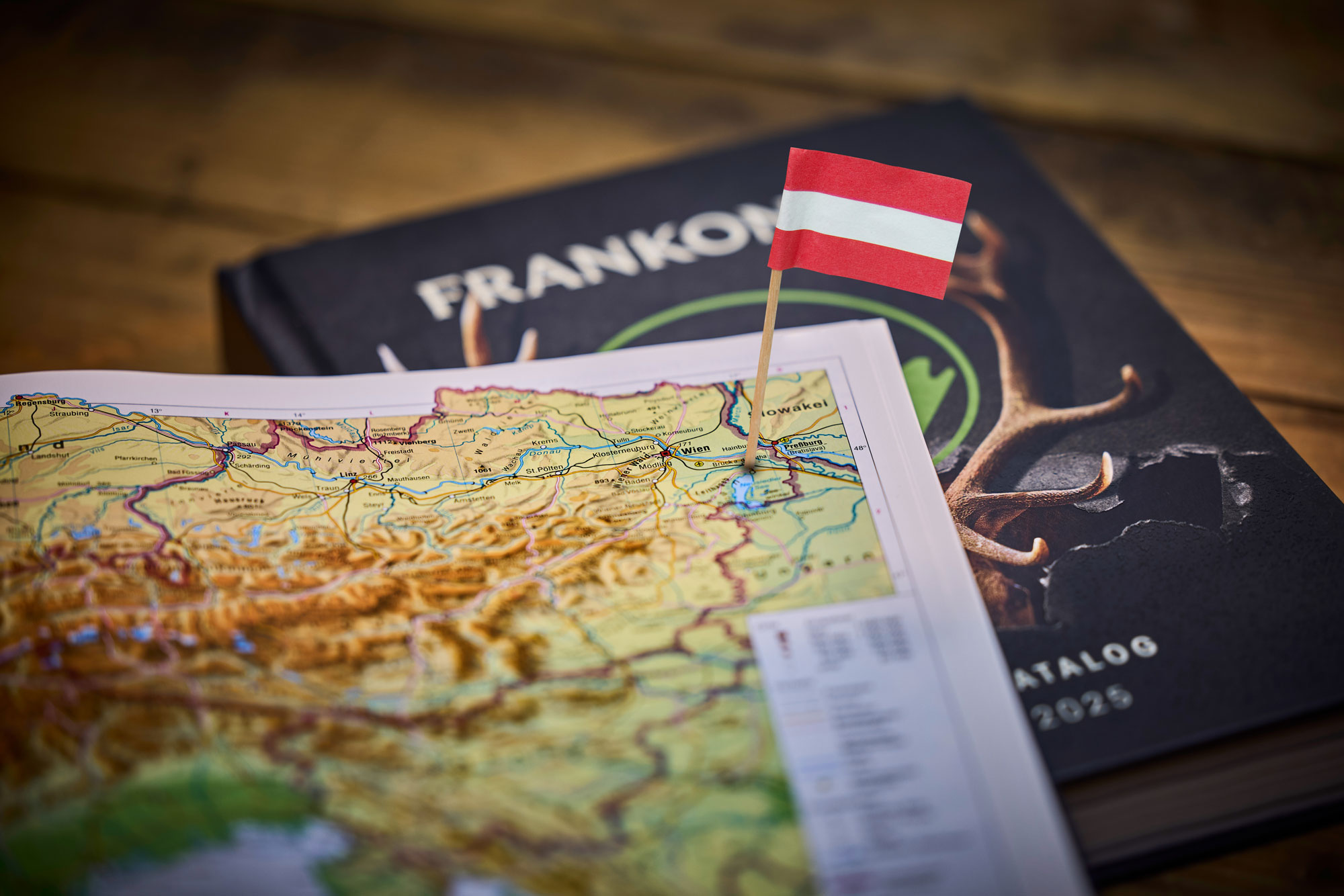 frankonia: Frankonia expandiert nach Österreich und eröffnet im Herbst 2025 seine erste Filiale in Parndorf bei Wien − für Kunden aus Österreich gibt's schon jetzt ein Gewinnspiel  frankonia: Frankonia expandiert nach Österreich und eröffnet im Herbst 2025 seine erste Filiale in Parndorf bei Wien − für Kunden aus Österreich gibt's schon jetzt ein Gewinnspiel
