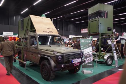 Hohe Jagd & Fischerei 2018: live vor Ort Hochstand und Fahrzeug auf der Messe