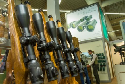 Live vor Ort auf der JAGD & HUND 2017: Messebericht und Übersicht Swarovski Zielfernrohrreihe Z8i