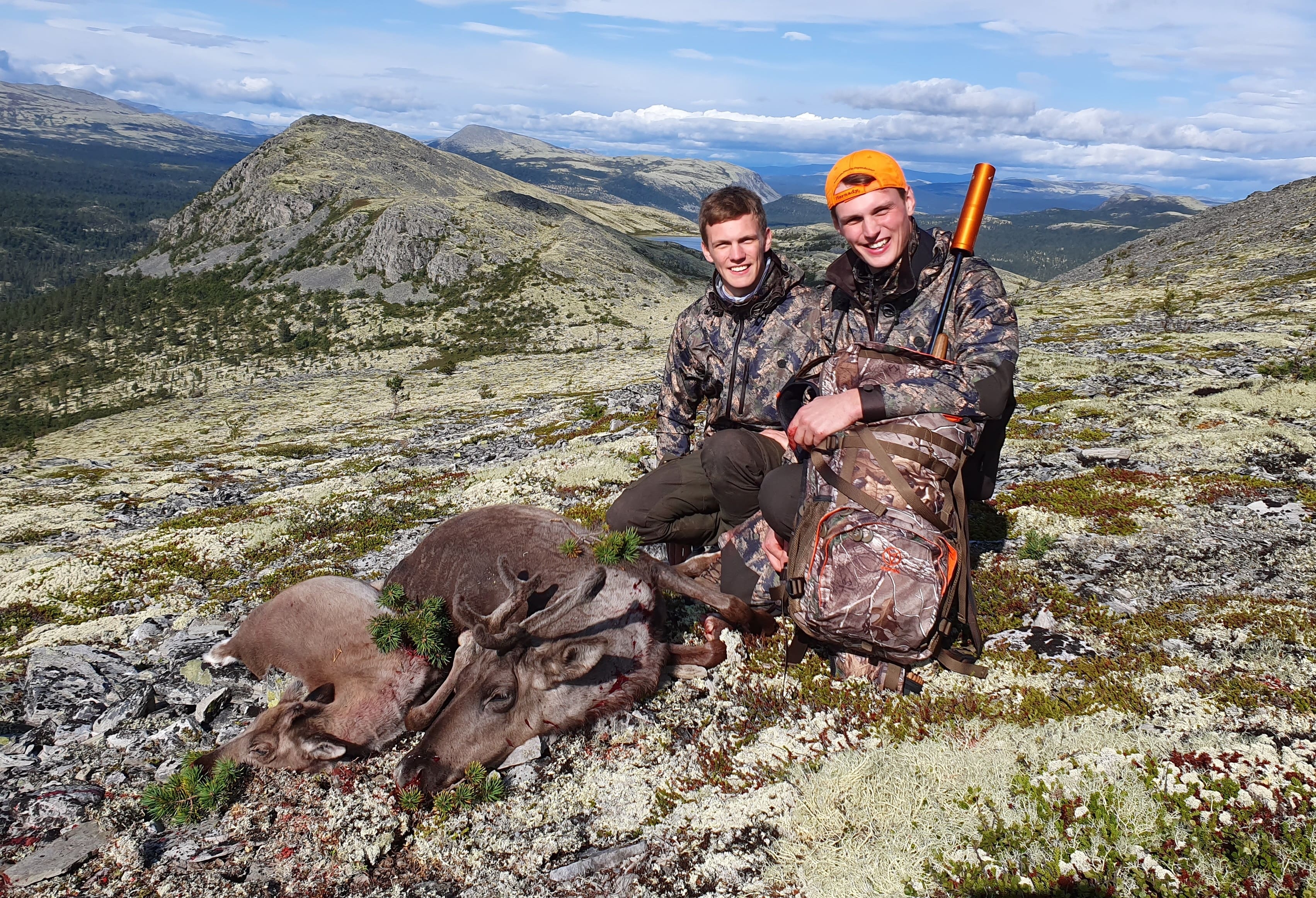Hunter-Brothers: Rentierjagd mit den Reilmann Brüdern: auf Pirsch in den Weiten Norwegens  Hunter-Brothers: Rentierjagd mit den Reilmann Brüdern: auf Pirsch in den Weiten Norwegens
