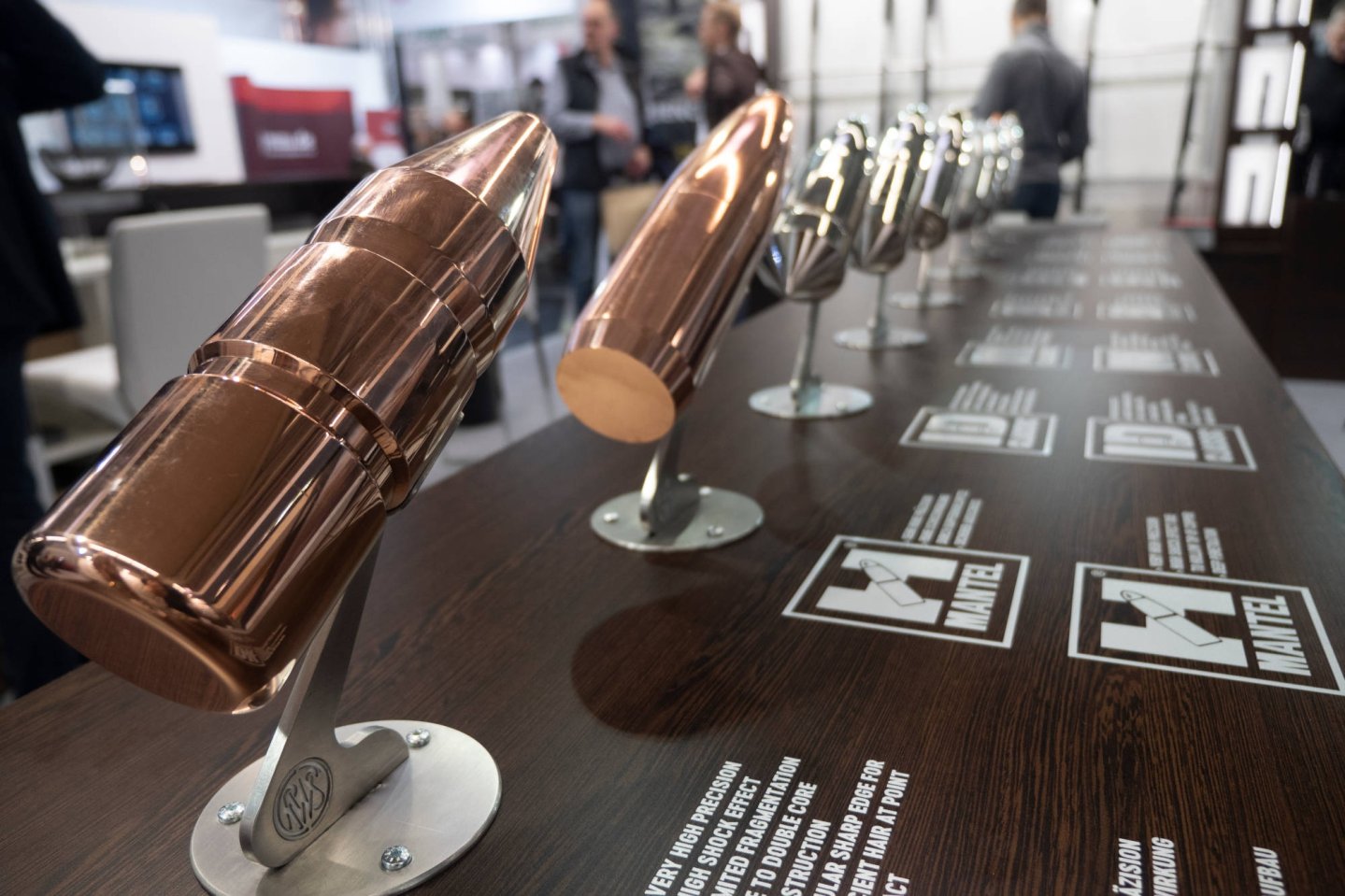 Am Stand von RUAG Ammotec auf der Jagd & Hund 2020 Geschossmodelle von RWS
