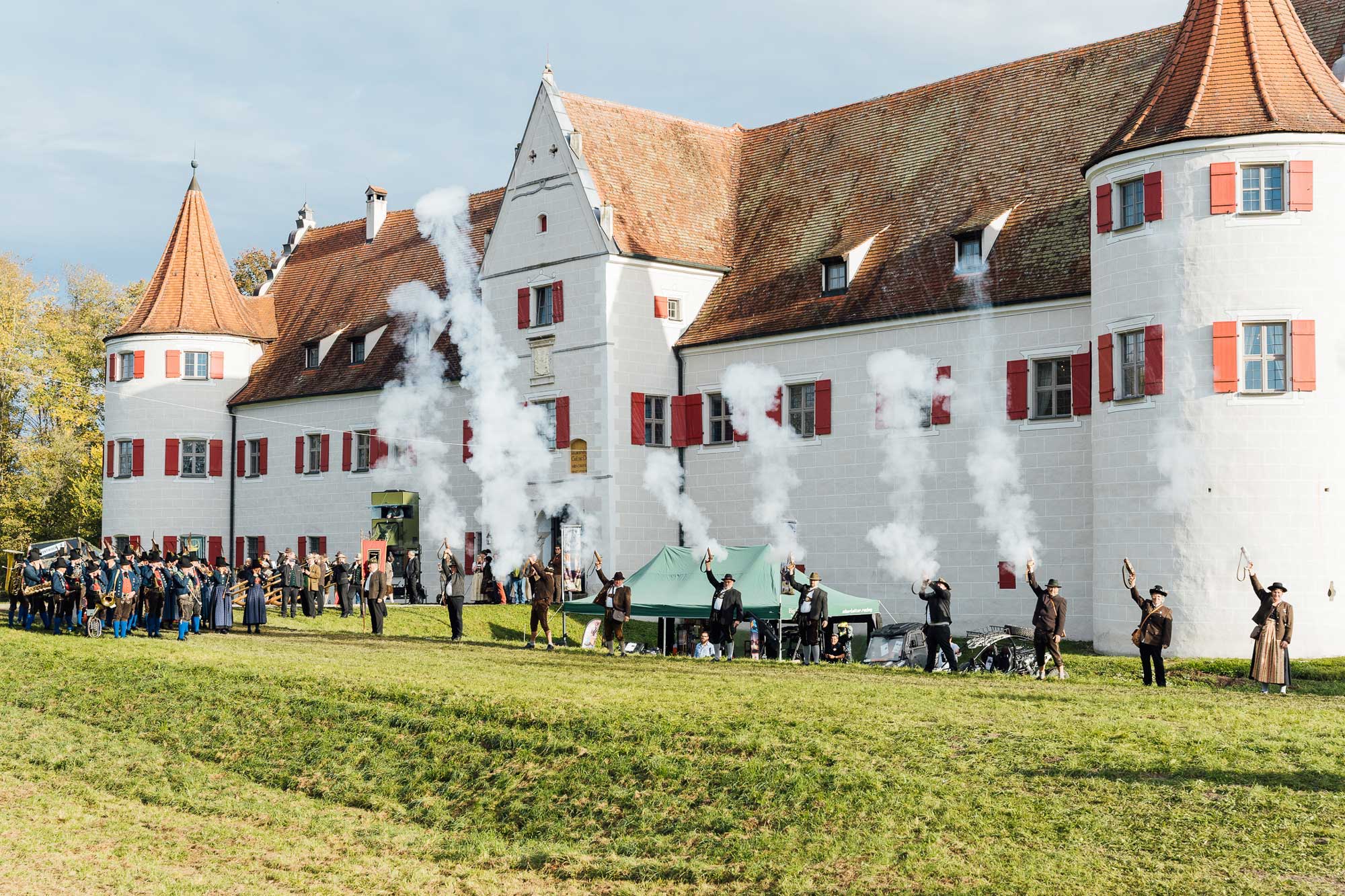 Messe Grünau: 11. Internationale Jagd- und Schützentage in Schloss Grünau vom 10. bis 12. Oktober 2025 warten mit über 500 Ausstellern und starkem Rahmenprogramm auf Messe Grünau: 11. Internationale Jagd- und Schützentage in Schloss Grünau vom 10. bis 12. Oktober 2025 warten mit über 500 Ausstellern und starkem Rahmenprogramm auf