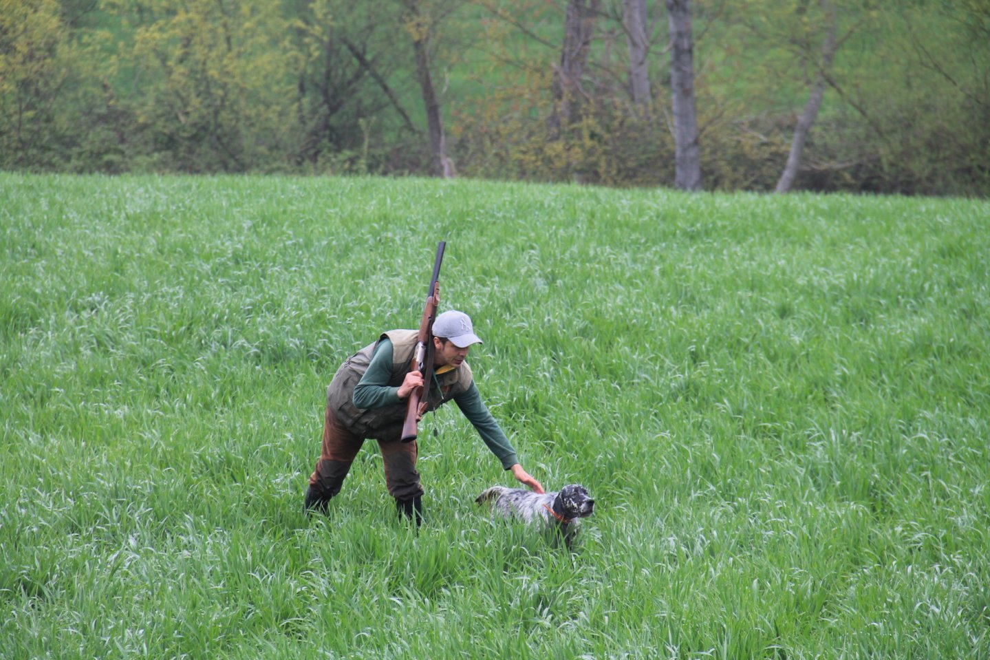 Atletic Dog Futter für Jagdhunde Jäger mit Jagdhund