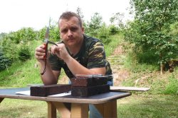 Test: Jagdtaschenmesser-Reihe PUMA IP cazador & la caza micarta Jäger zeigt die Vorteile und Eigenschaften der PUMA IP Jagdtaschenmesser cazador micarta, la caza micarta I und la caza micarta III.