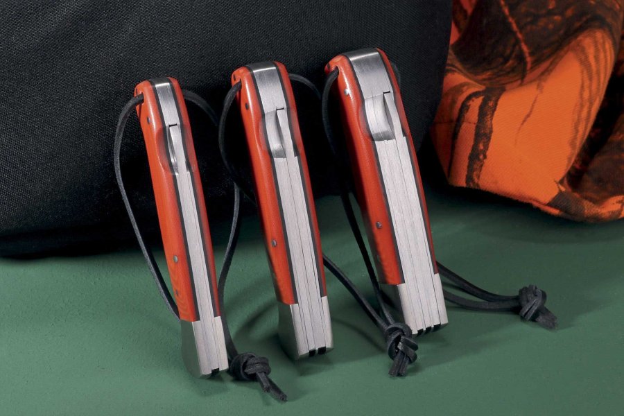 Test: Jagdtaschenmesser-Reihe PUMA IP cazador & la caza micarta Die neuen Jagdtaschenmesser PUMA IP la caza micarta I, la caza micarta III und cazador micarta mit unterschiedlicher Griffdicke.