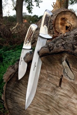 Neue Messermarke MotherGreen: Der Hersteller und die Messer für Jäger und Outdoor-Fans im Porträt Neue Messermarke MotherGreen: Der Hersteller und die Messer für Jaeger und Outdoor-Fans im Portraet