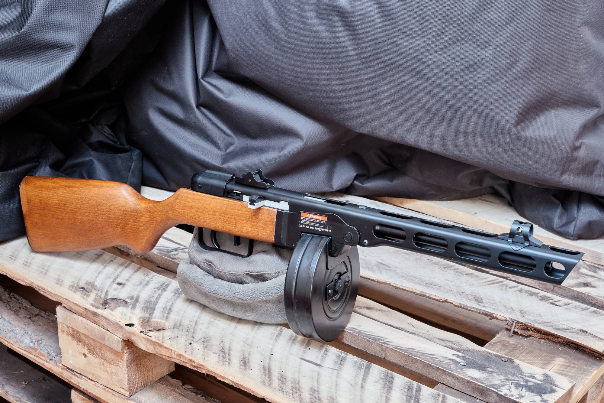 gsg: Test: Ares PPSH-41 – was kann der Nachbau der russischen Maschinenpistole als (S)AEG-Airsoft von GSG? gsg: Test: Ares PPSH-41 – was kann der Nachbau der russischen Maschinenpistole als (S)AEG-Airsoft von GSG?