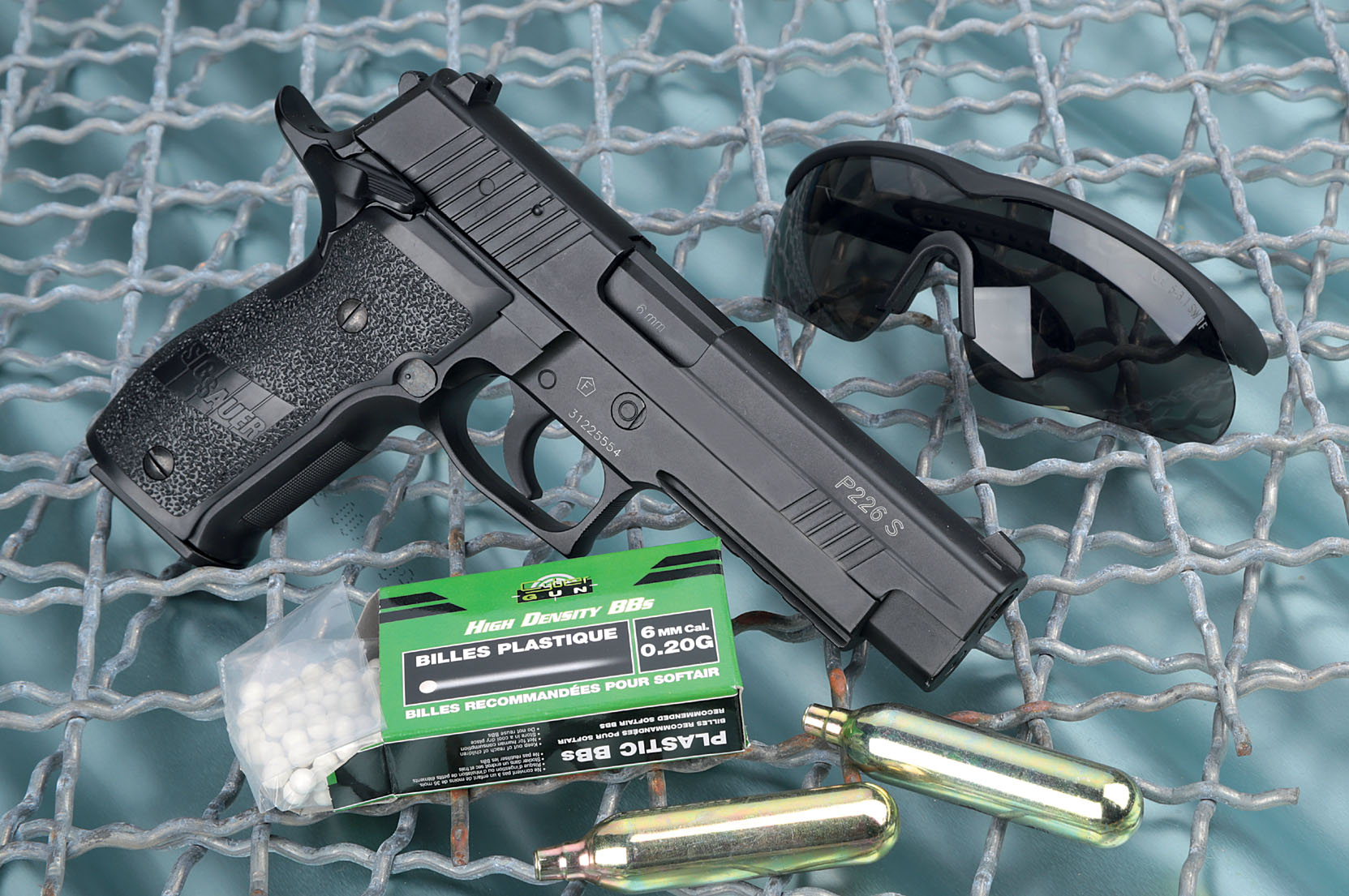 sig-sauer: Test: SIG Sauer P 226 X-Five Airsoft Pistole