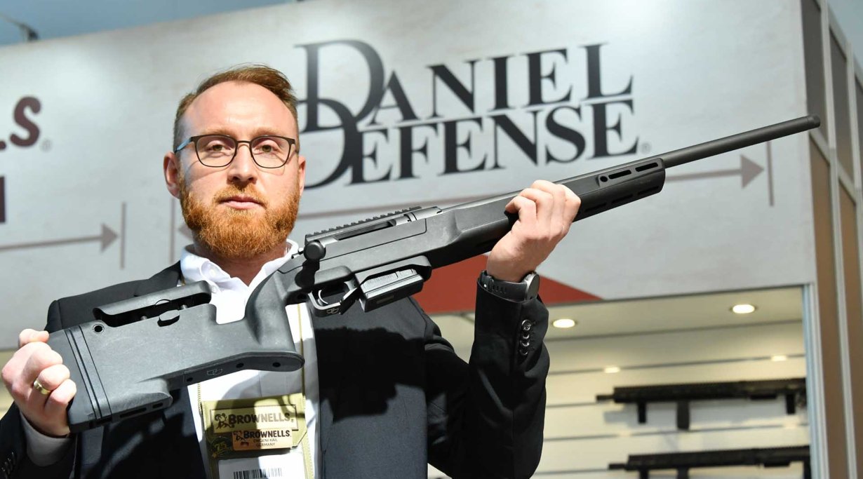 Daniel Defense Delta 5 rifle auf der IWA 2019