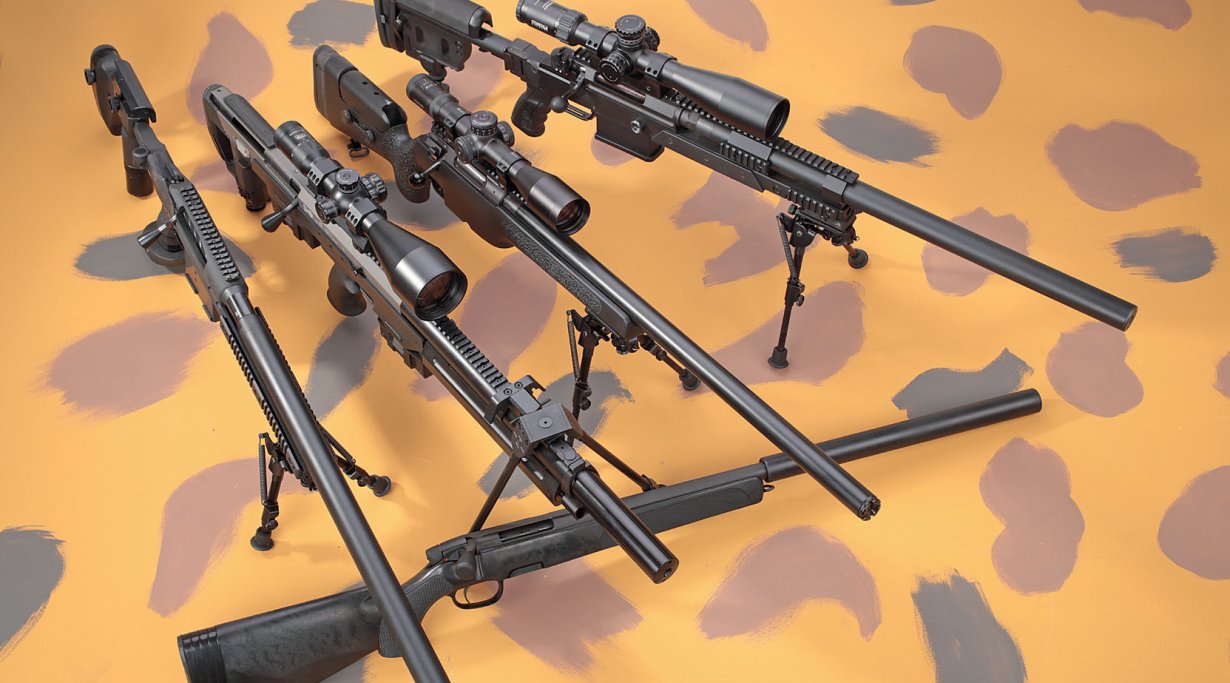 Fünf Hochleistungsbüchsen nebeneinander.