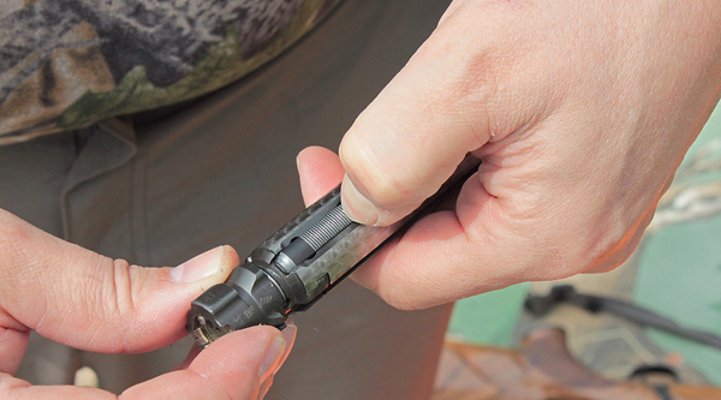 Verschlussknopf mit Sperrklinge