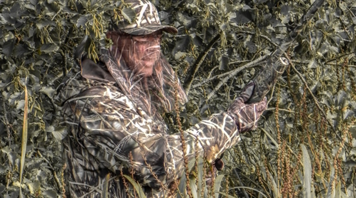 Benelli M2 in der Camouflage-Version auf der Jagd