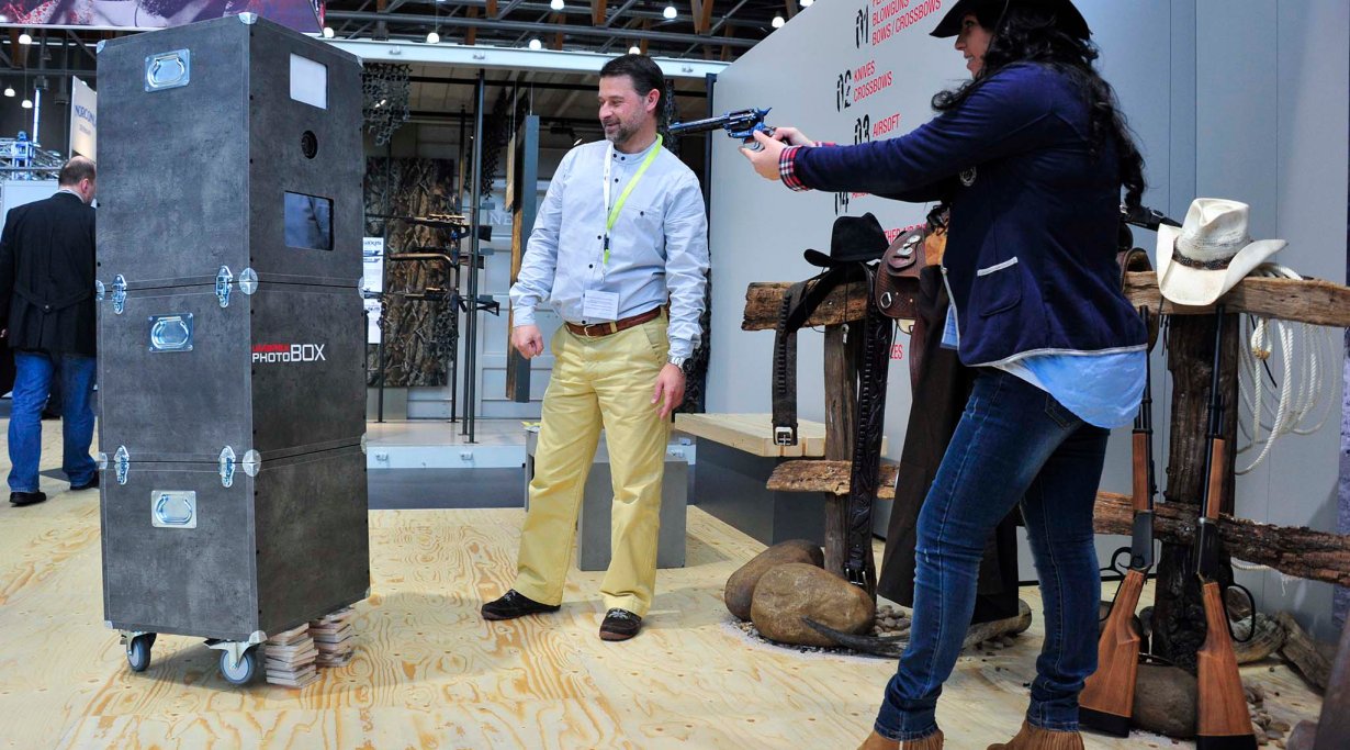 Western Photobox at Umarex booth, IWA 2016