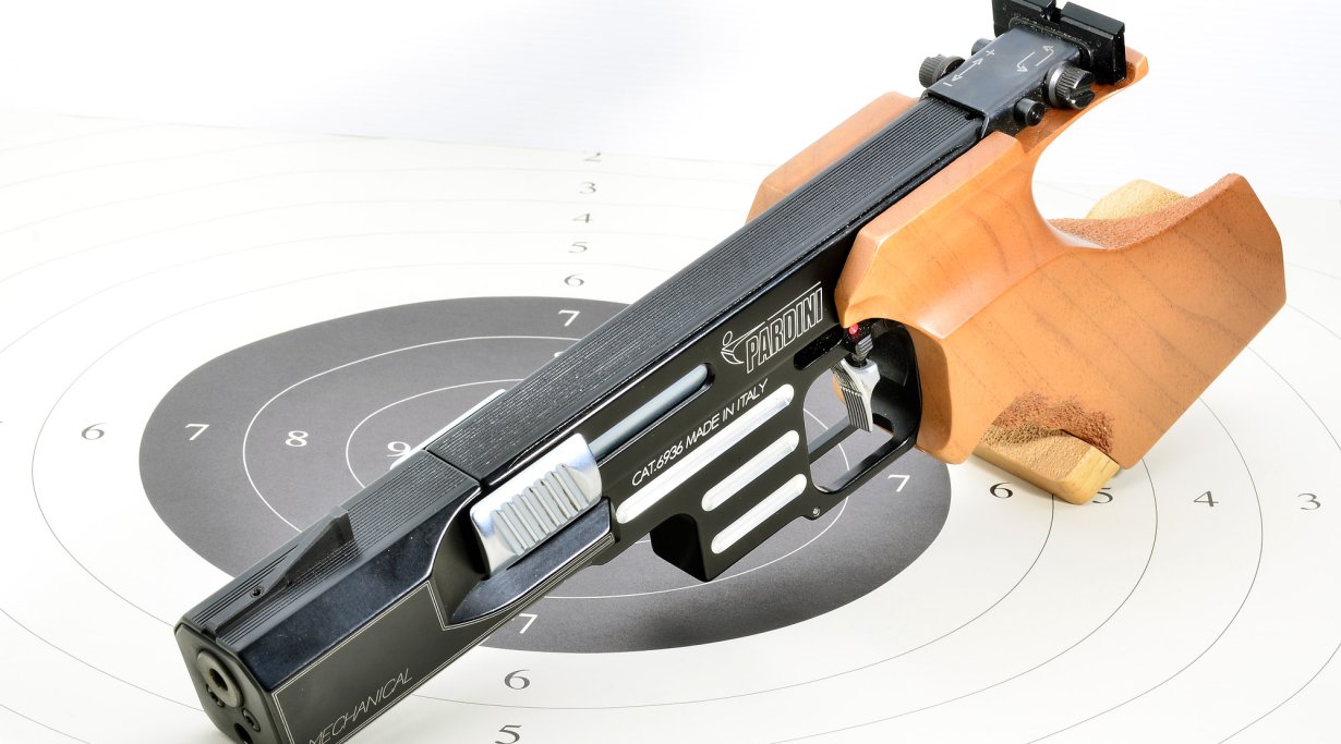 Ins Schwarze treffen