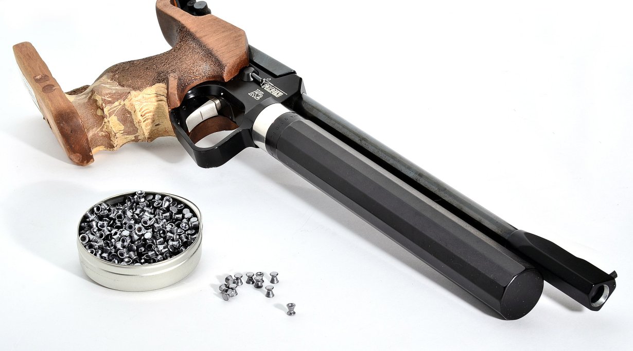 Ins Schwarze treffen