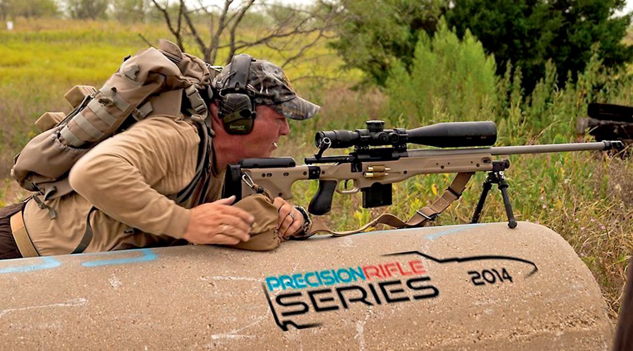 Hier der Schütze mit klassischem Accuracy International AICS.