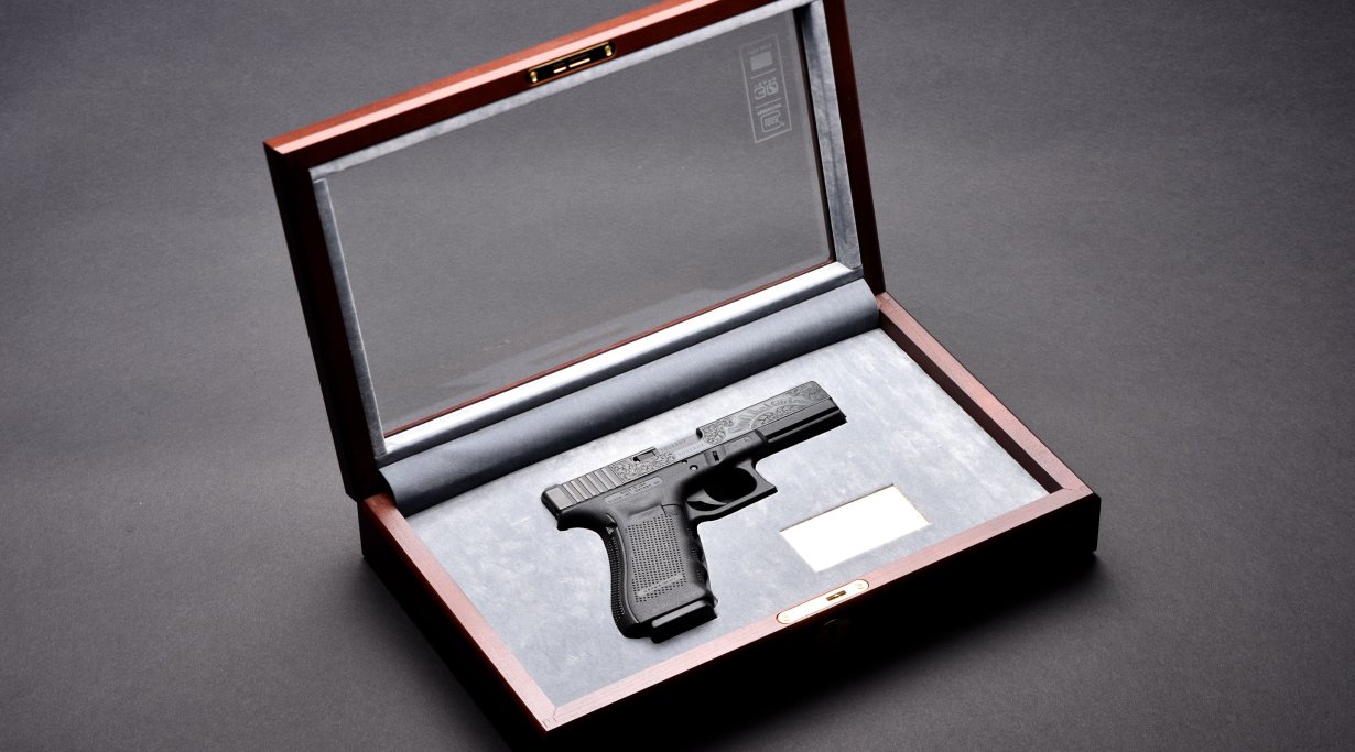 GLOCK Shoot Like A Girl Edition