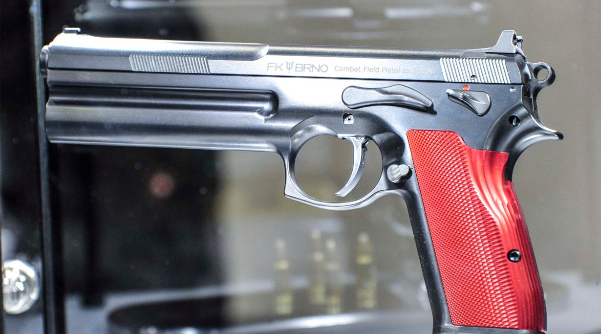 Pistole von FK Brno