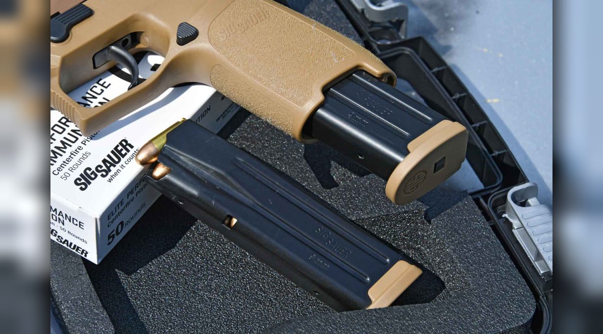Magazine der SIG Sauer P320-M17 Pistole