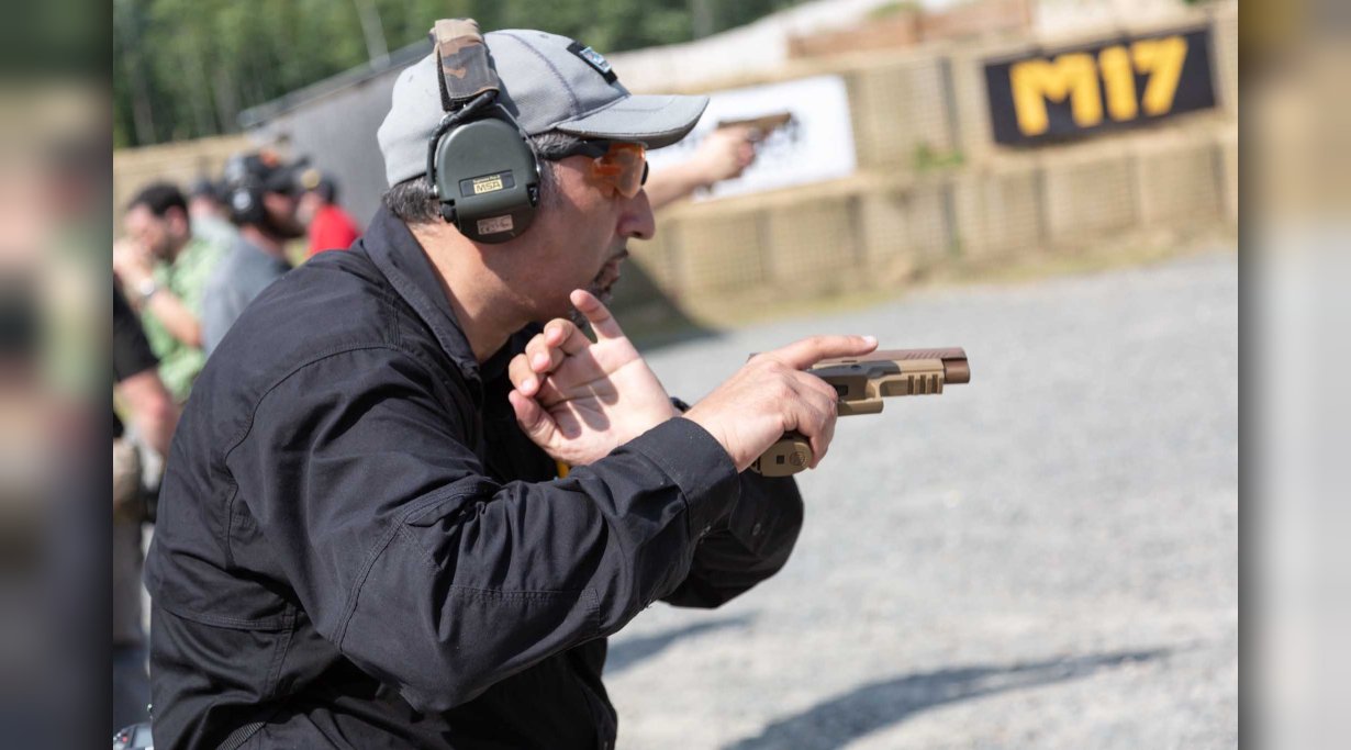 Schnelles Nachladen der SIG Sauer P320-M17