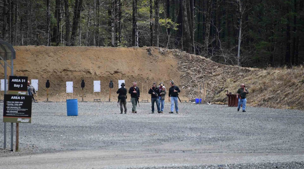 SIG Sauer Academy Schießstand vor einem Test von Langwaffen