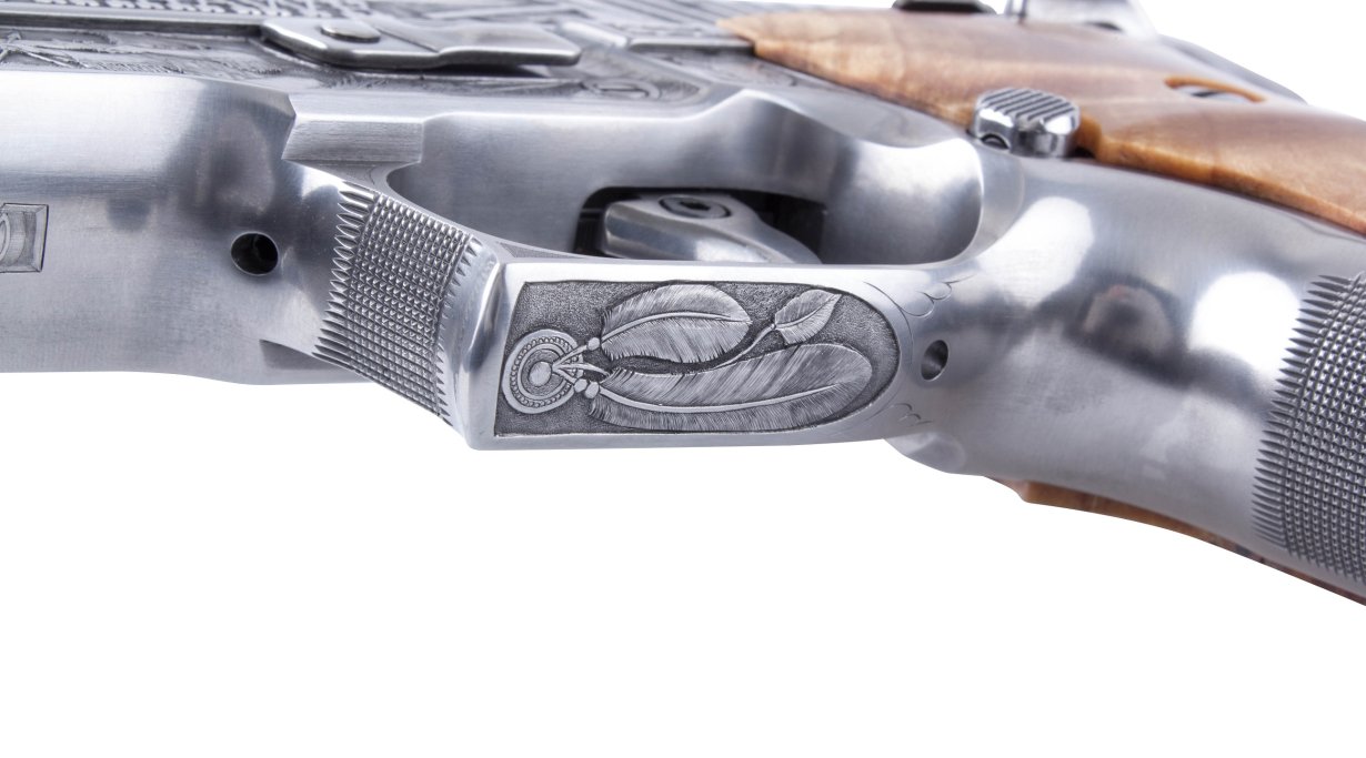 SIG SAUER MASTERSHOP - Design: TOMAHAWK