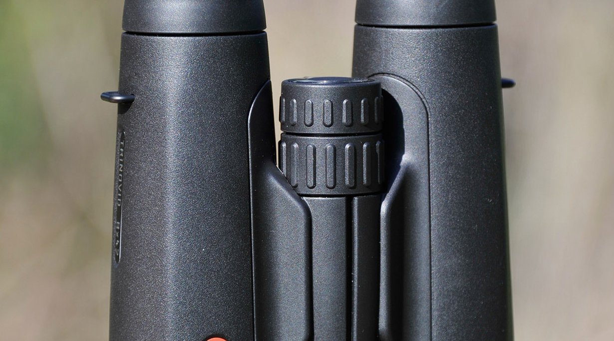 8x42er Mittelklasse Ferngläser von DOCTER, LEICA, MINOX und ZEISS