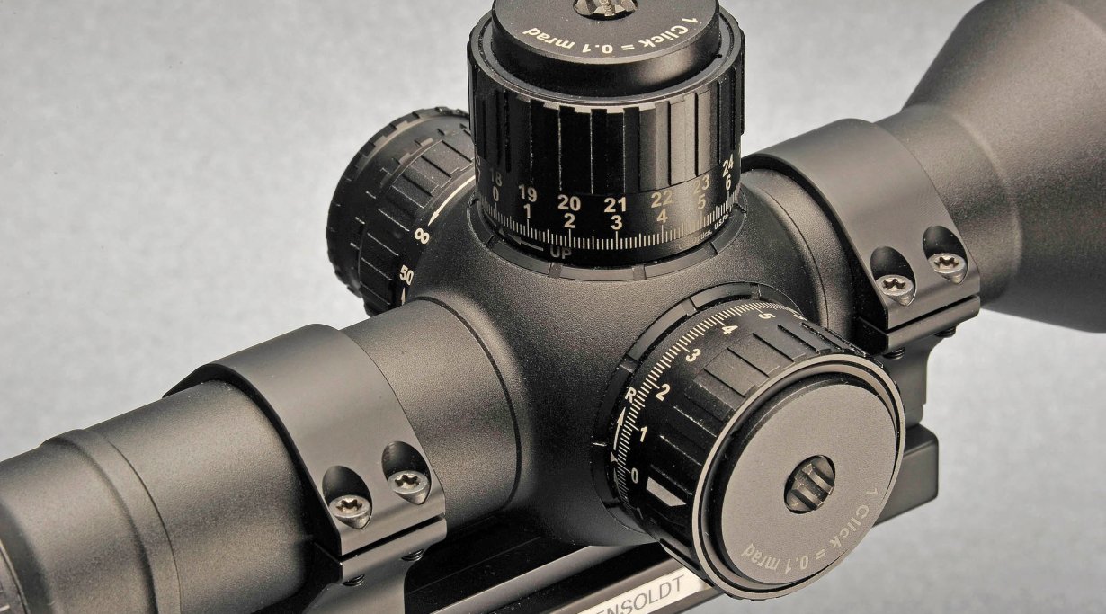 Rechtsansicht des Mittelteils des Zoom-Zielfernrohrs Hensoldt ZF 3,5-26 x 56 mm FF.