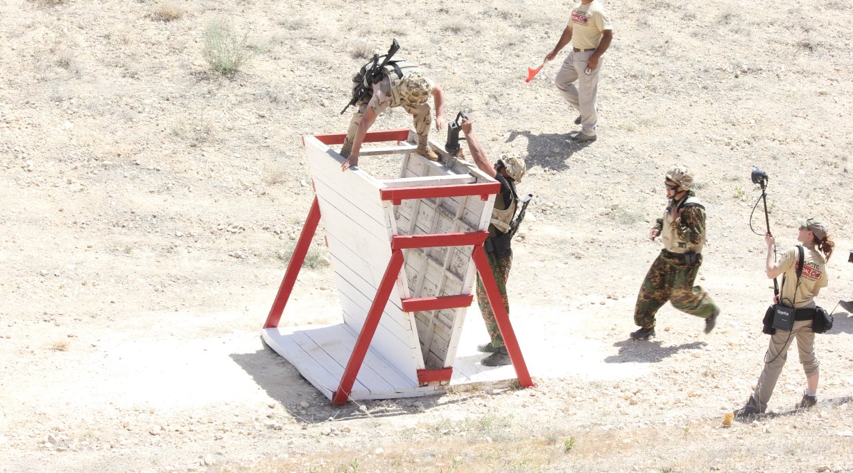 SNOW LEOPARD UNIT gewinnt die 6. ANNUAL WARRIOR COMPETITION