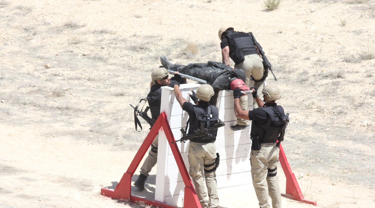 SNOW LEOPARD UNIT gewinnt die 6. ANNUAL WARRIOR COMPETITION 2014