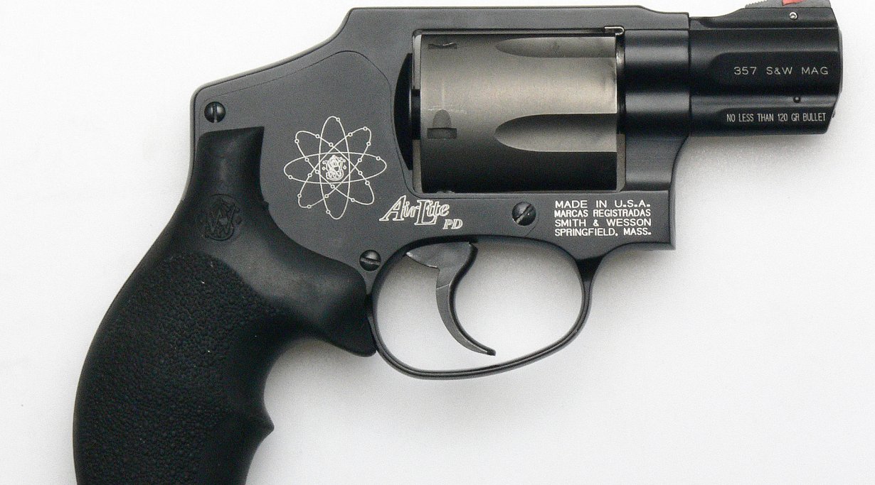 Smith & Wesson 340 PD in .357 Magnum