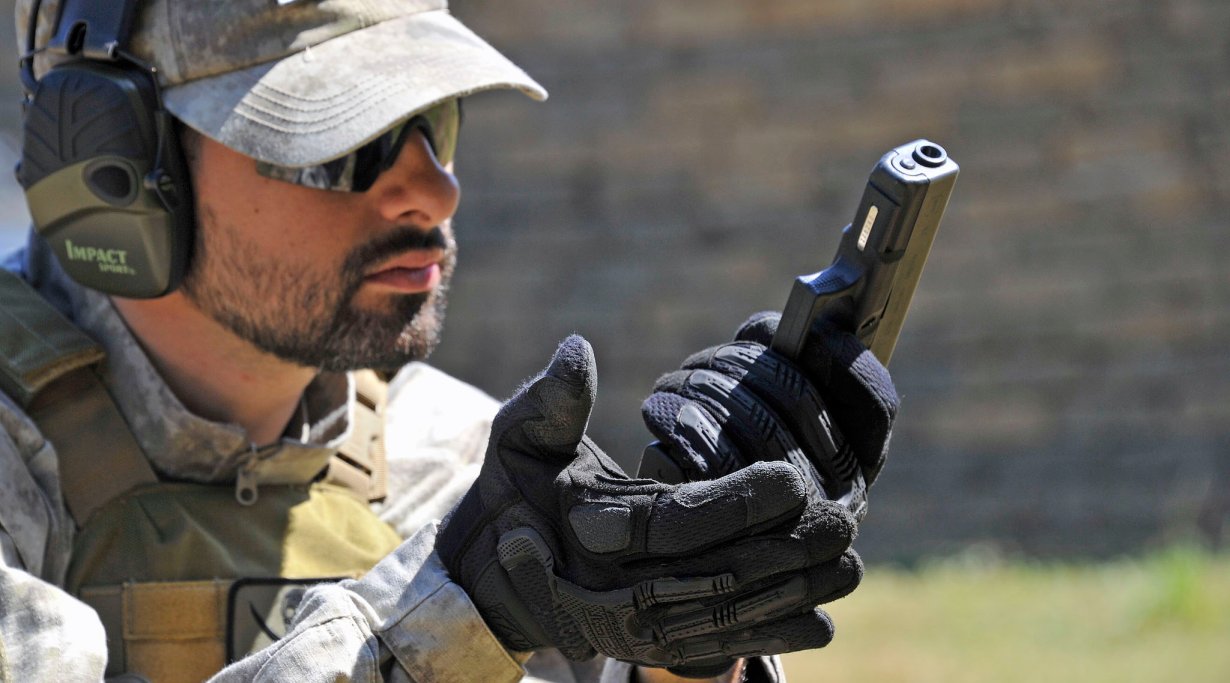 Ladehemmungen bei Pistolen lösen