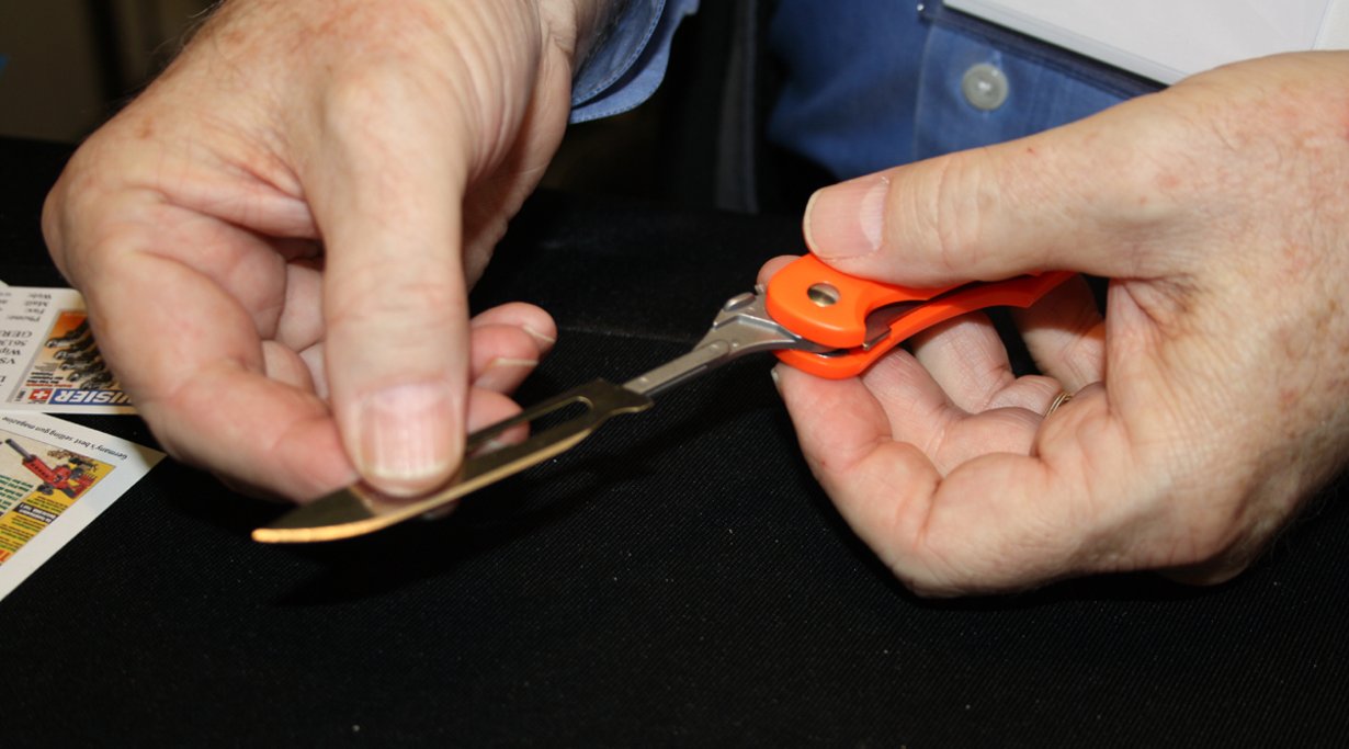 HAVALON KNIVES - Klappmesser mit Wechselklinge