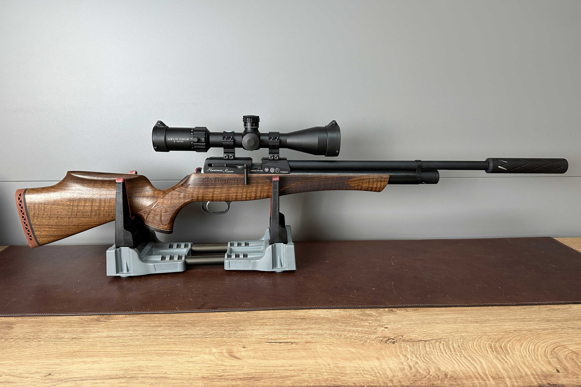 airghandi: Test: Das Repetier-Pressluftgewehr Daystate Huntsman Revere, ein britisches Edelmodell mit Matchqualitäten airghandi: Test: Das Repetier-Pressluftgewehr Daystate Huntsman Revere, ein britisches Edelmodell mit Matchqualitäten