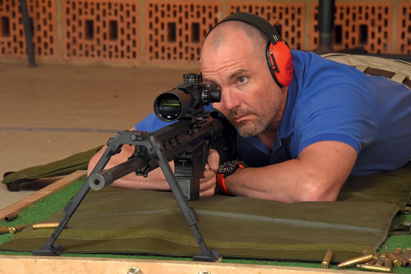 Test Albert Arms ALR-300 Tino Schmidt in Liegend-Test des ALR-300