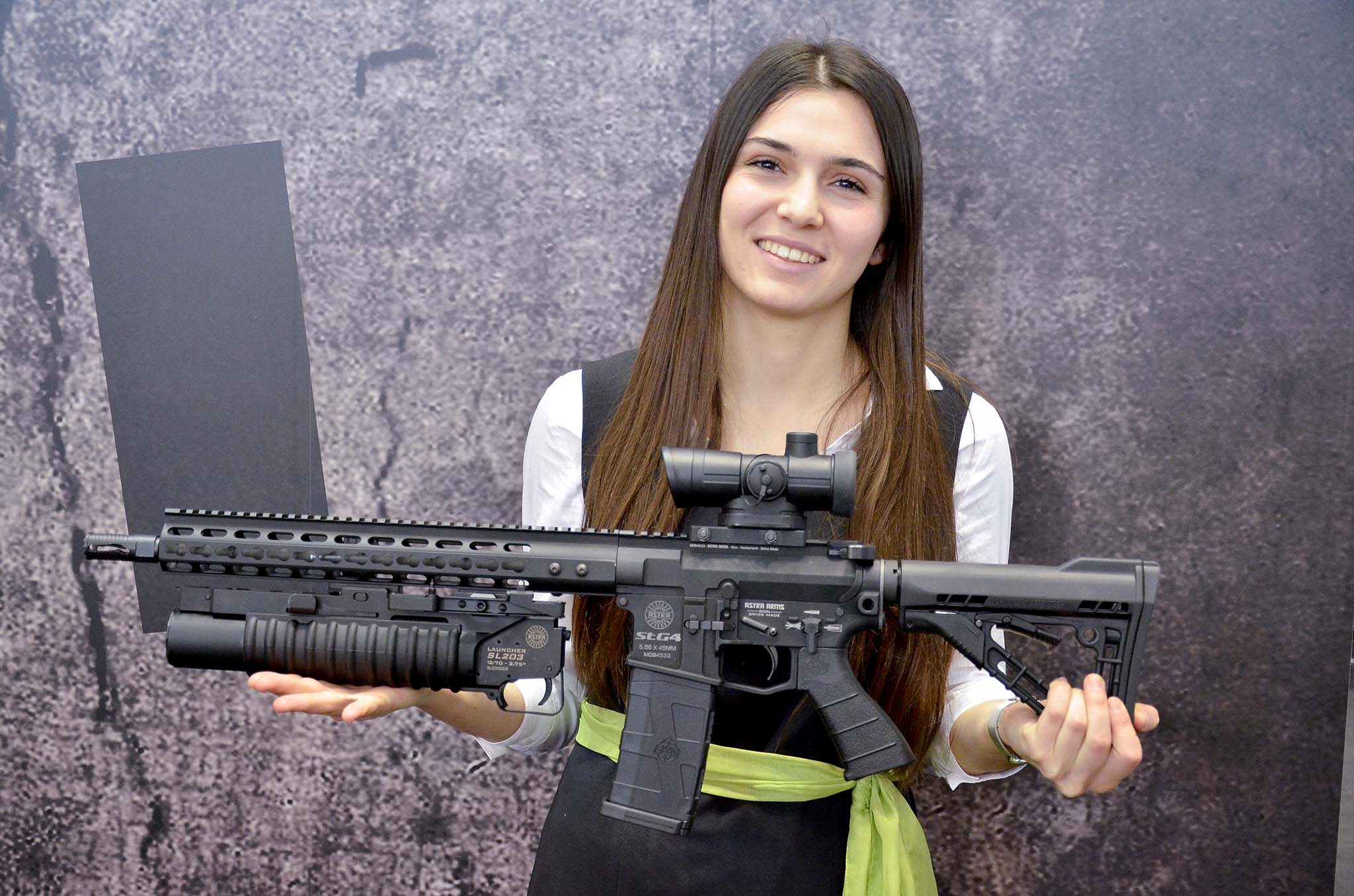 astra-defense: ASTRA DEFENSE: Neuheiten auf der IWA 2016