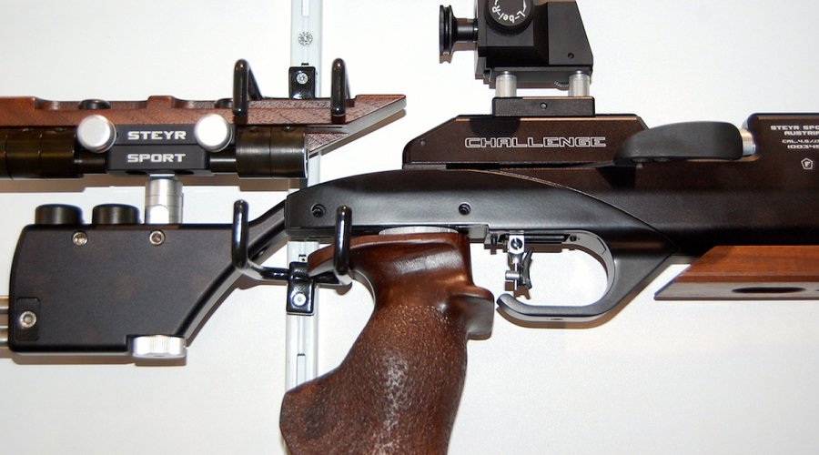 Das STEYR CHALLENGE E mit elektronischem Abzug Das STEYR CHALLENGE E mit elektronischem Abzug