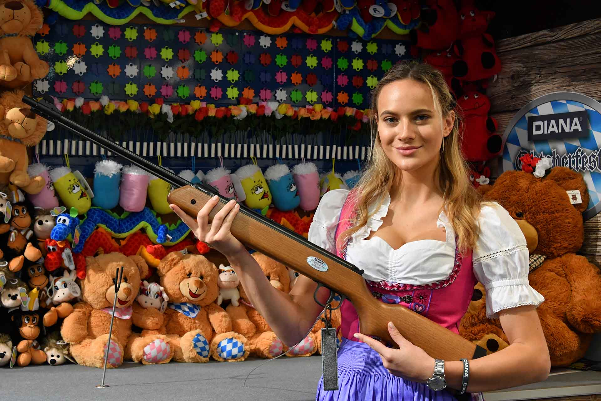 diana-airguns: Neues Federdruckluftgewehr: DIANA Oktoberfestgewehr diana-airguns: Neues Federdruckluftgewehr: DIANA Oktoberfestgewehr